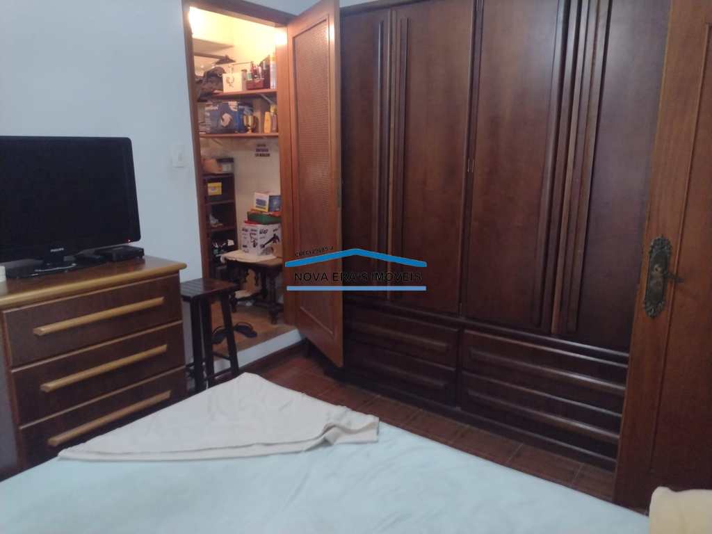 Apartamento em São Vicente, no bairro Itararé