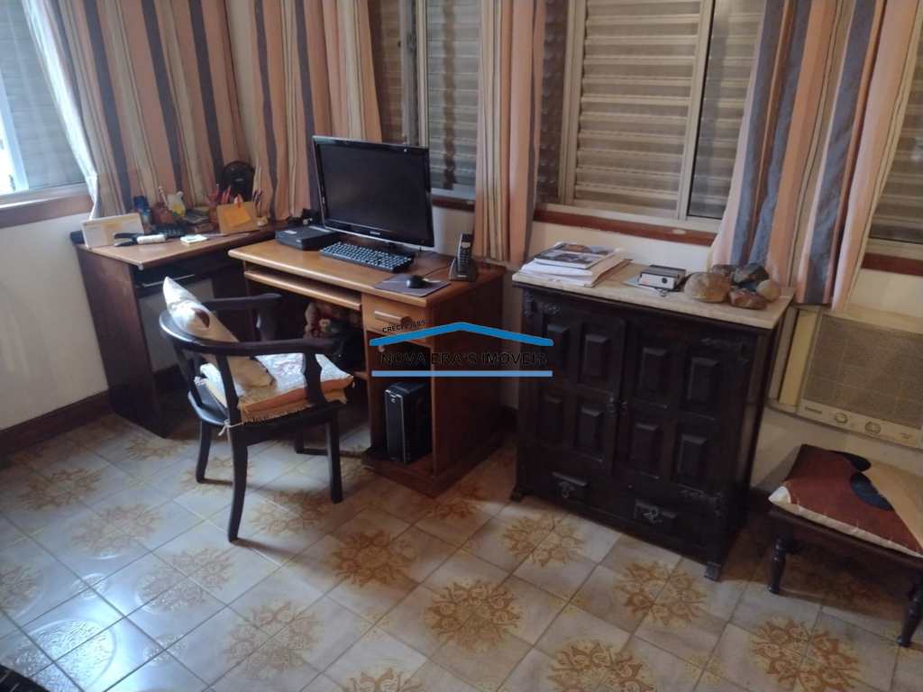 Apartamento em São Vicente, no bairro Itararé