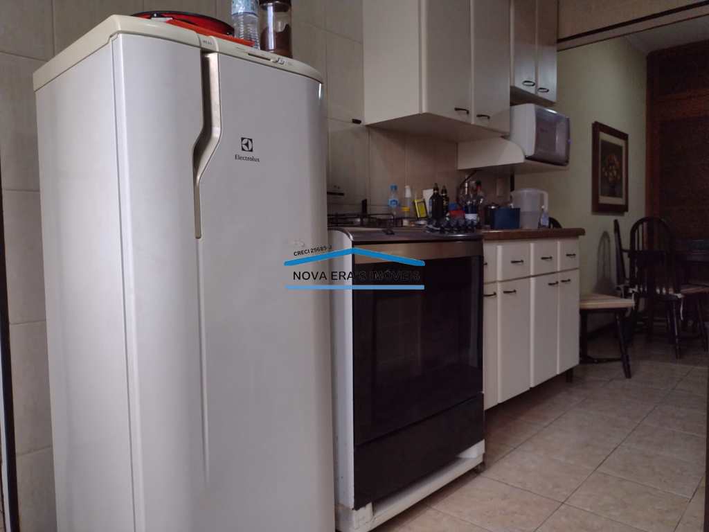 Apartamento em São Vicente, no bairro Itararé