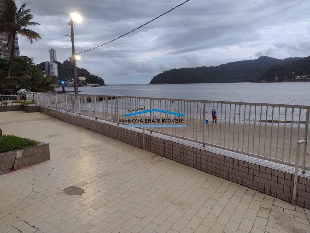 Apartamento em São Vicente, no bairro Itararé