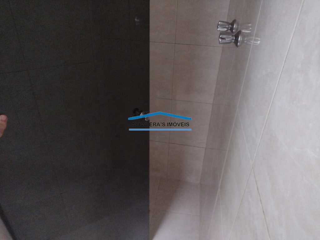 Apartamento em São Vicente, no bairro Itararé