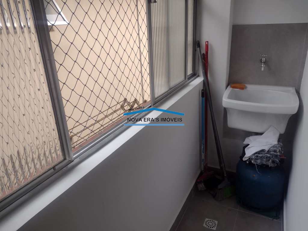 Apartamento em São Vicente, no bairro Itararé