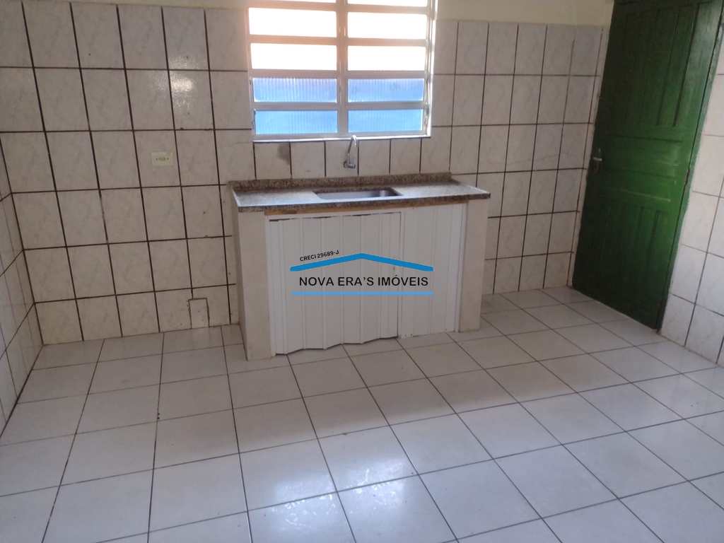 Casa em São Vicente, no bairro Japuí