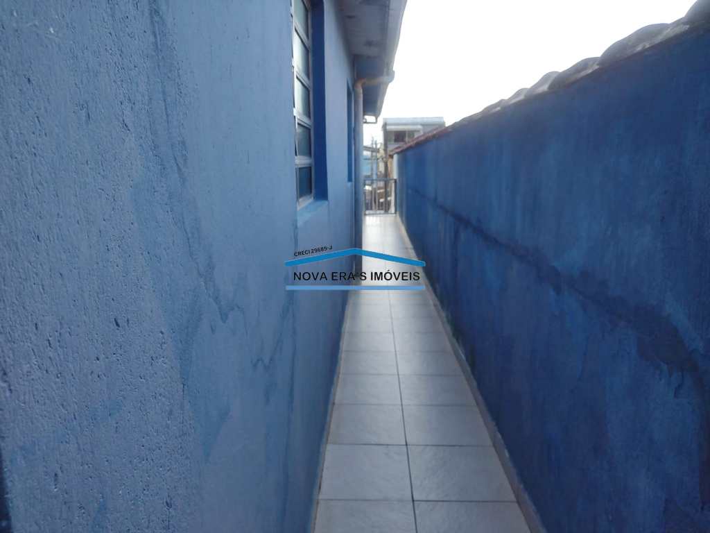 Casa em São Vicente, no bairro Japuí