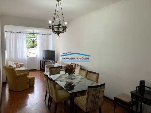 Apartamento, código 541 em São Vicente, bairro Centro