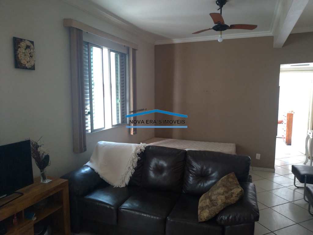 Apartamento em São Vicente, no bairro Itararé
