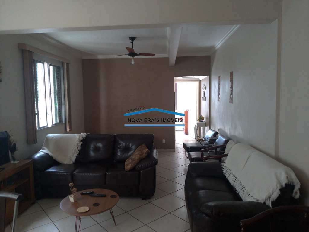 Apartamento em São Vicente, no bairro Itararé