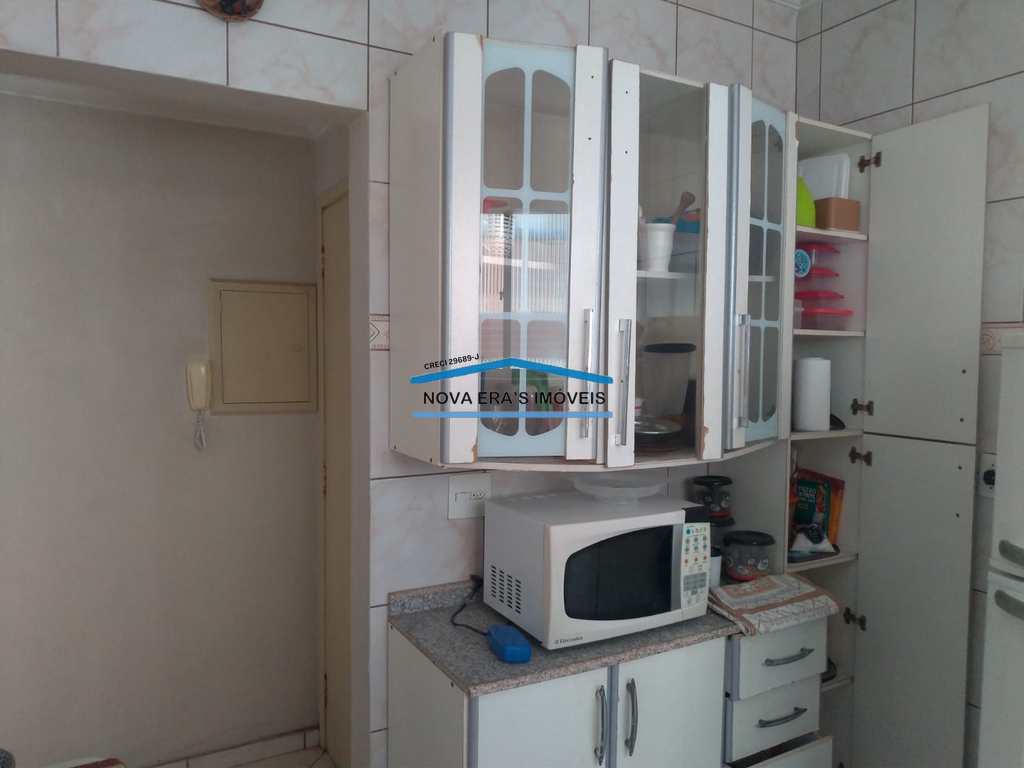 Apartamento em São Vicente, no bairro Itararé