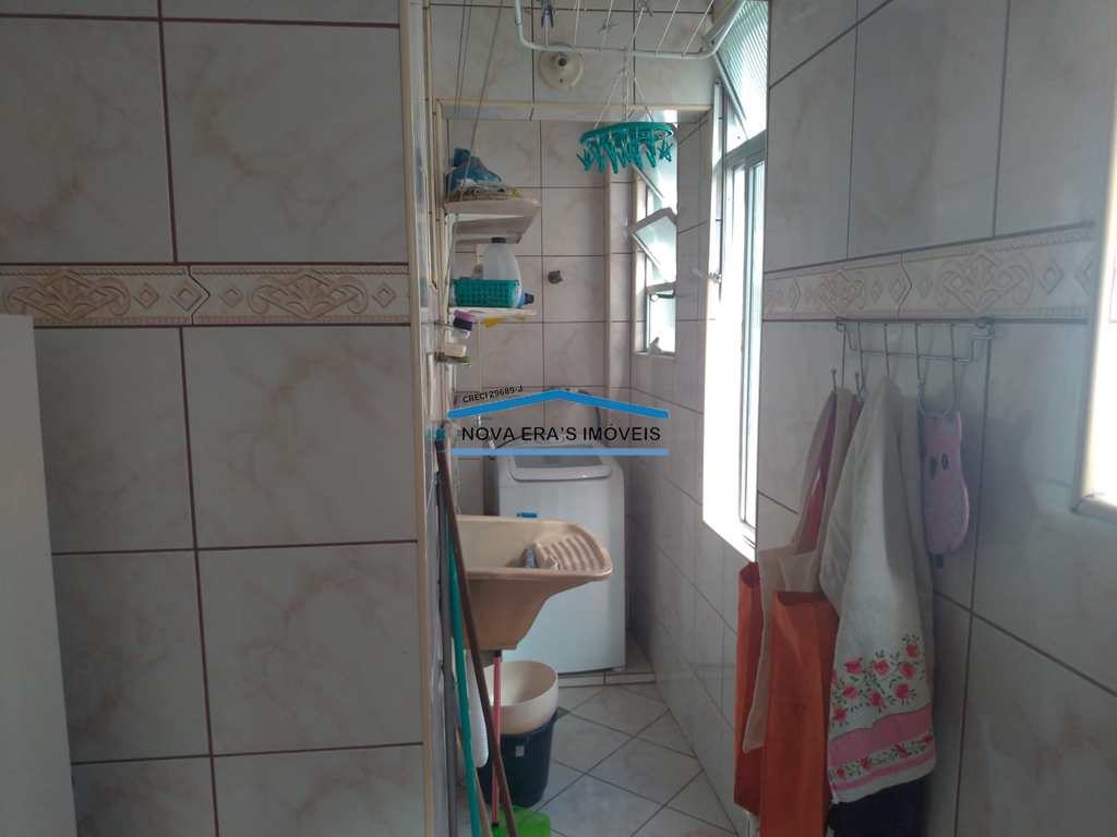 Apartamento em São Vicente, no bairro Itararé
