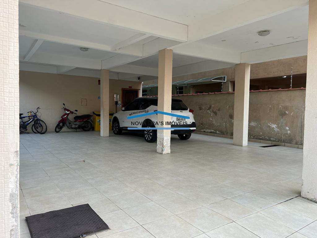 Apartamento em São Vicente, no bairro Vila São Jorge