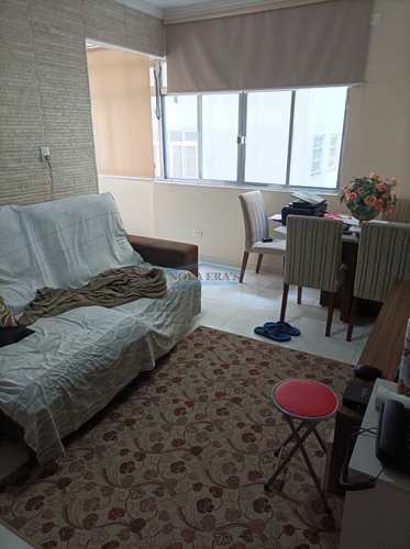 Apartamento, código 573 em São Vicente, bairro Itararé