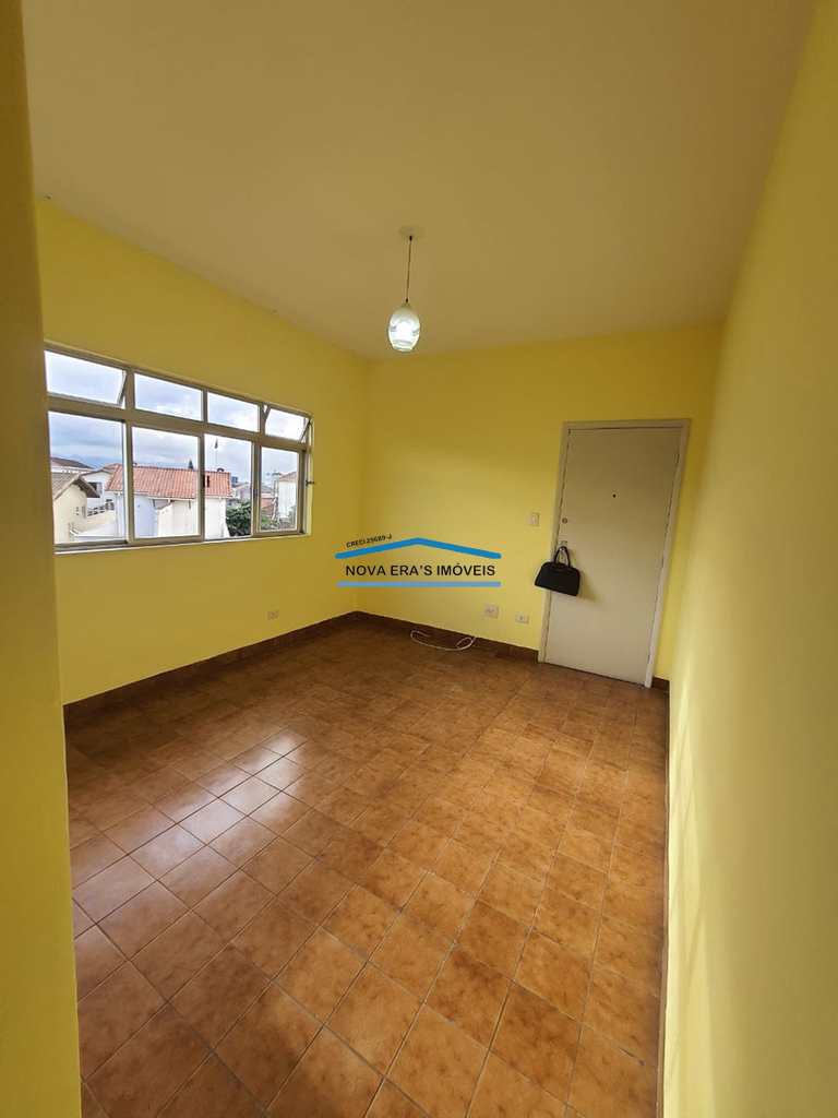 Apartamento em São Vicente, no bairro Vila Valença