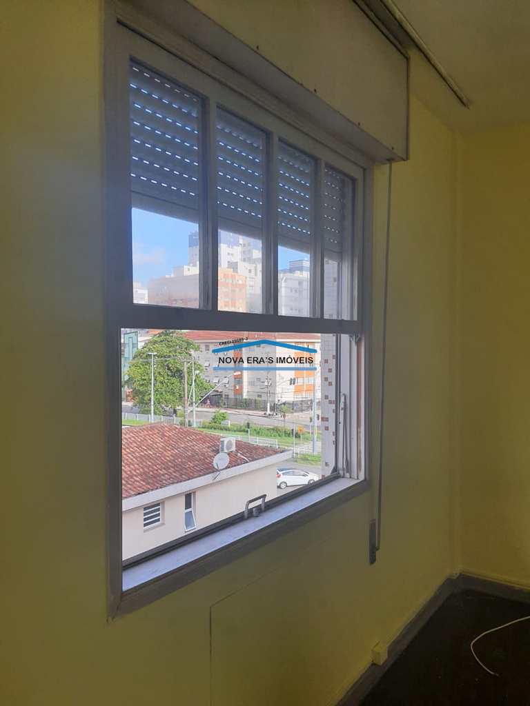 Apartamento em São Vicente, no bairro Vila Valença
