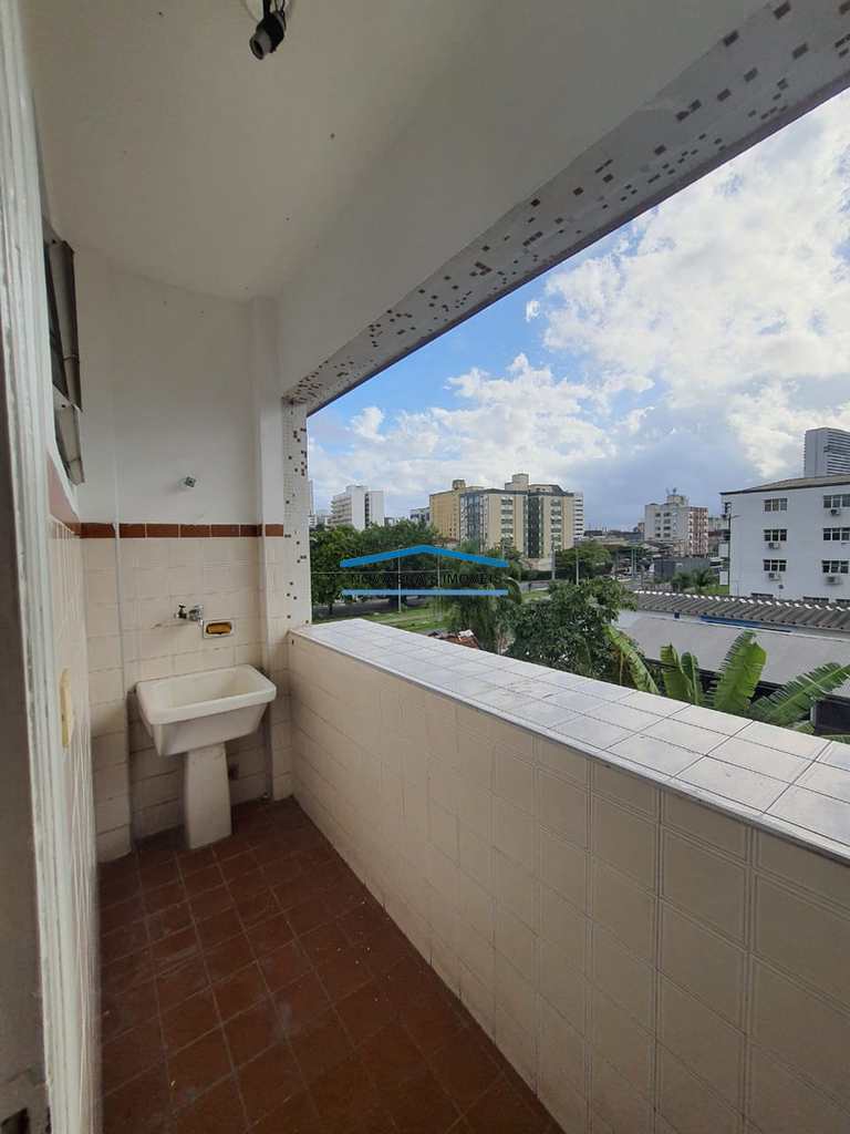 Apartamento em São Vicente, no bairro Vila Valença