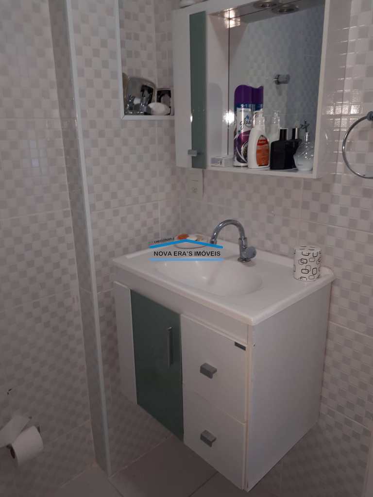 Apartamento em São Vicente, no bairro Itararé