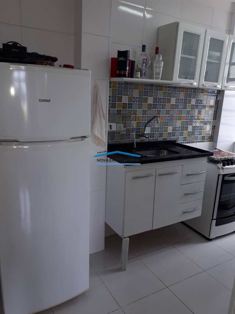 Apartamento em São Vicente, no bairro Itararé