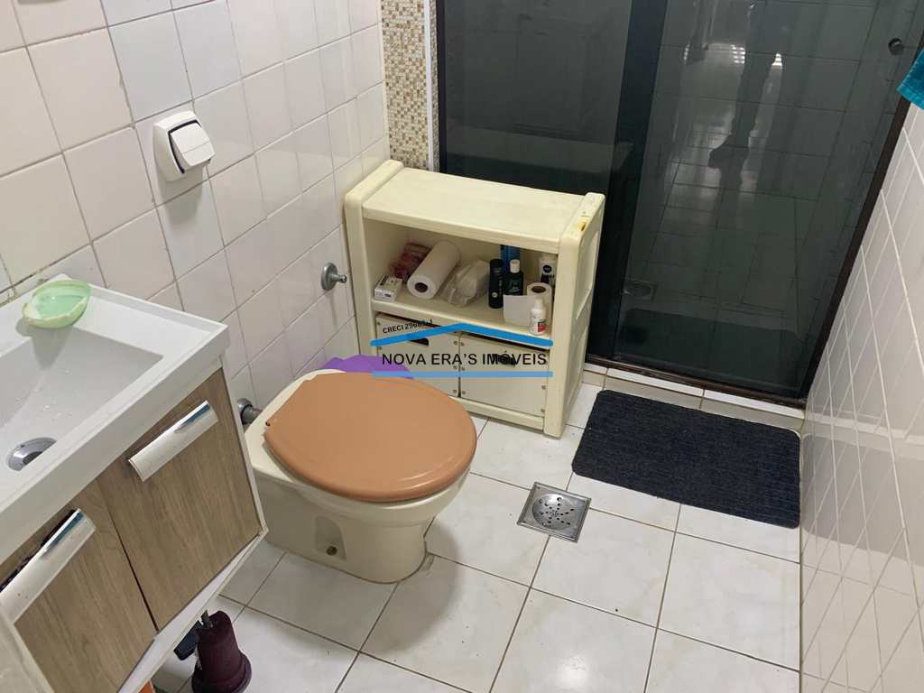 Apartamento em São Vicente, no bairro Itararé