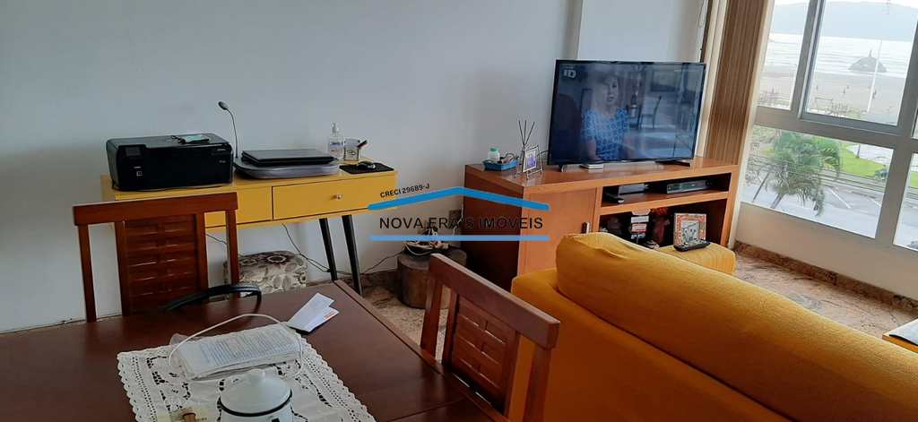 Apartamento em São Vicente, no bairro Itararé
