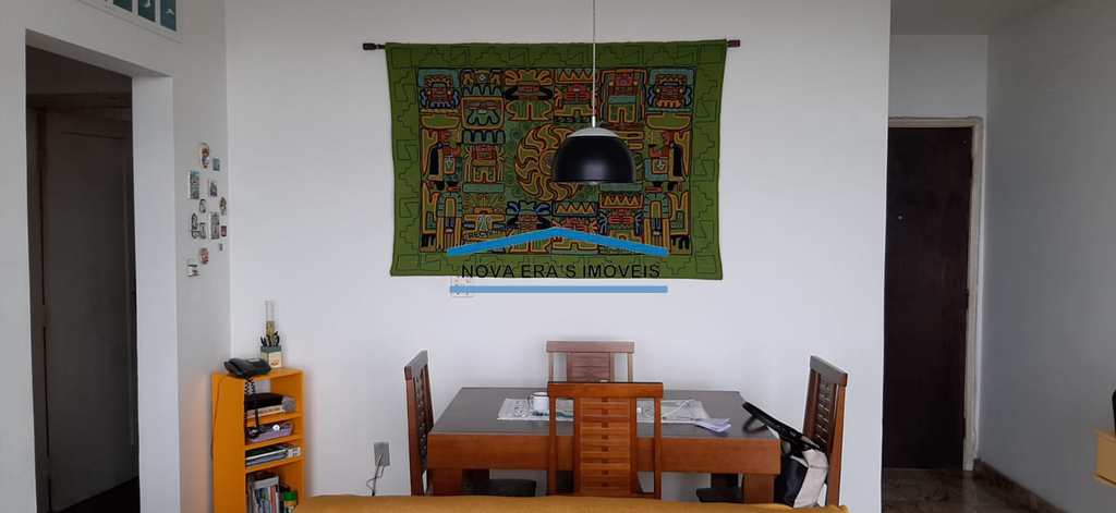 Apartamento em São Vicente, no bairro Itararé