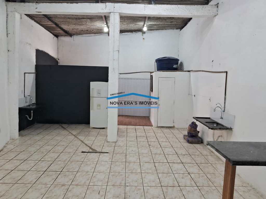 Loja em São Vicente, no bairro Itararé