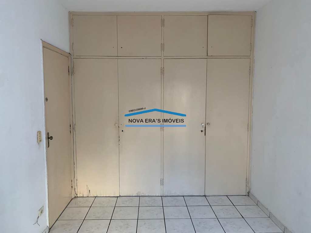 Apartamento em São Vicente, no bairro Itararé