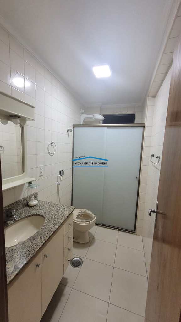 Apartamento em São Vicente, no bairro Itararé