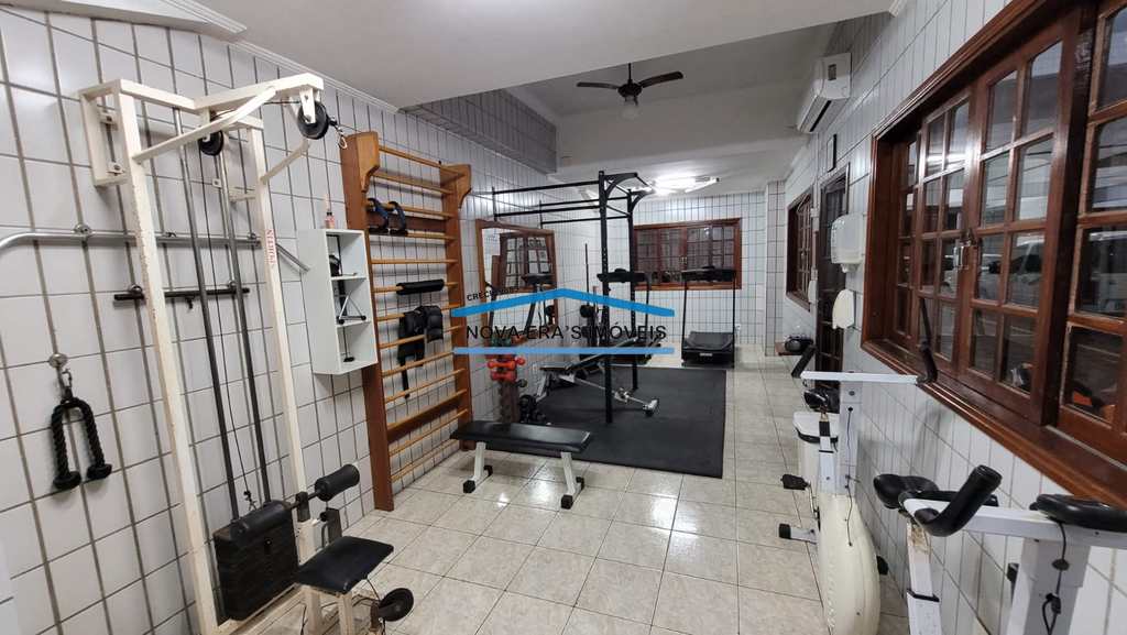 Apartamento em São Vicente, no bairro Itararé