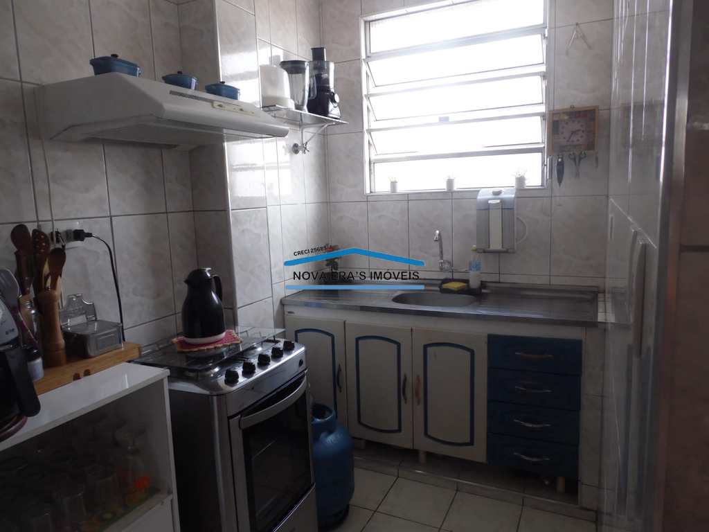 Apartamento em São Vicente, no bairro Itararé