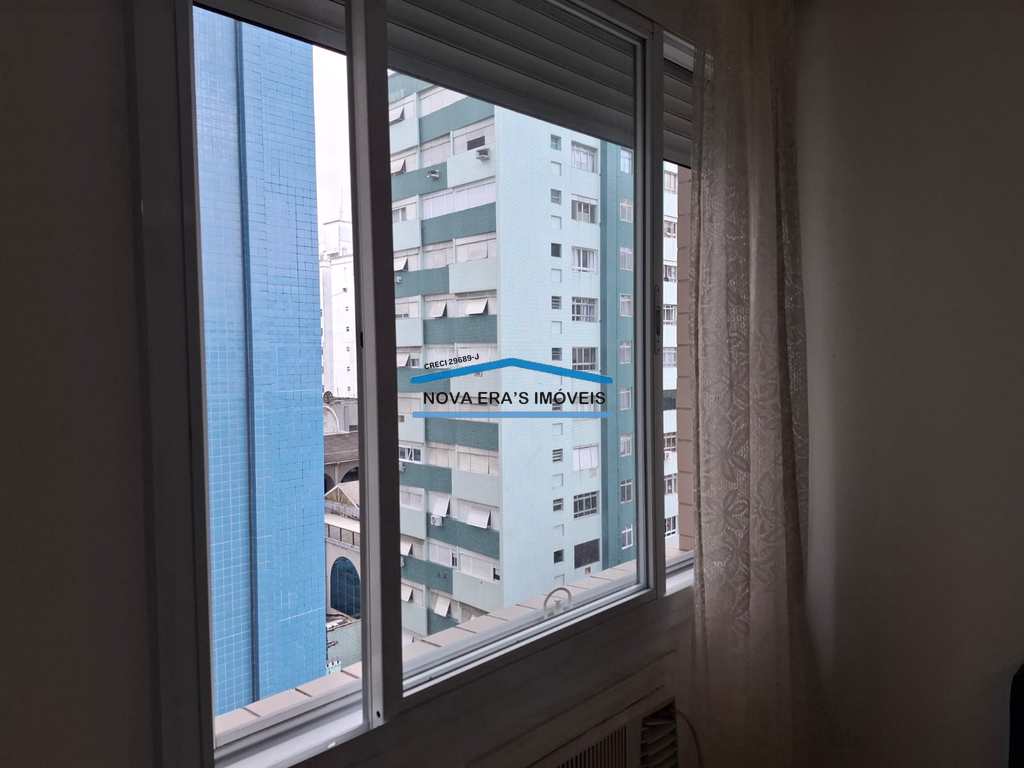 Apartamento em São Vicente, no bairro Itararé