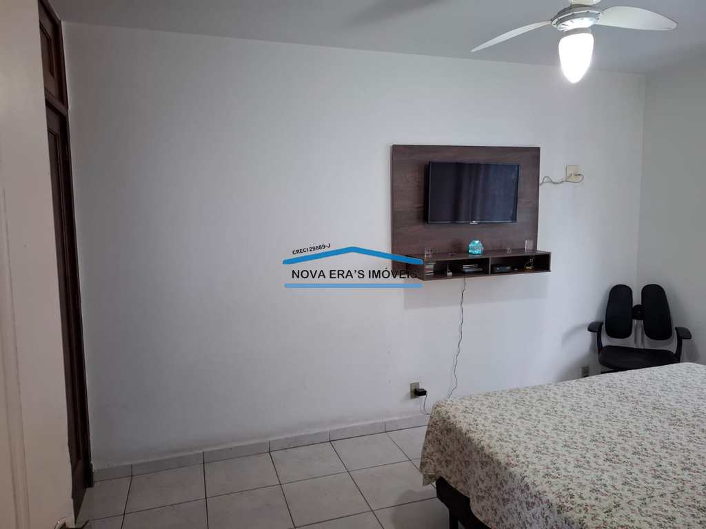 Apartamento em São Vicente, no bairro Itararé