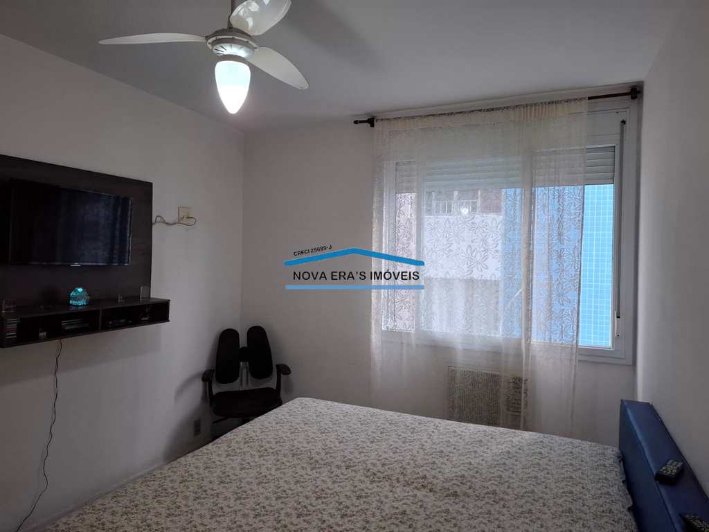 Apartamento em São Vicente, no bairro Itararé