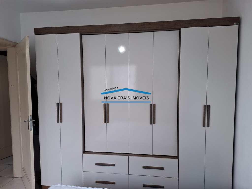 Apartamento em São Vicente, no bairro Itararé