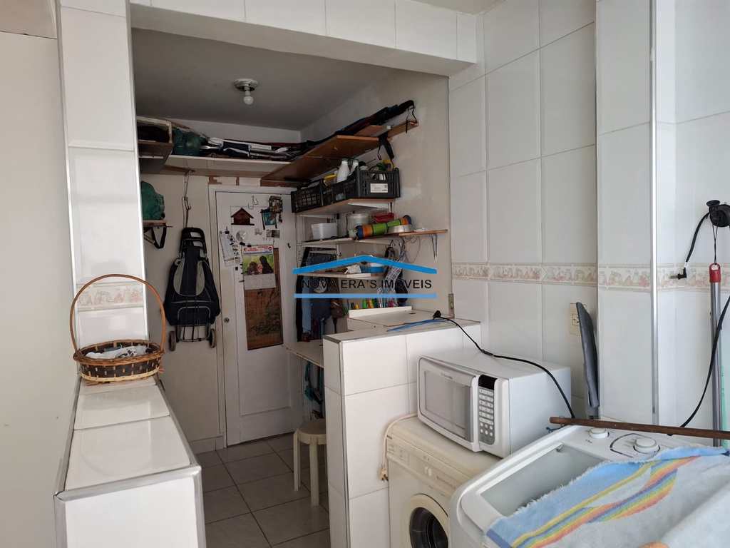 Apartamento em São Vicente, no bairro Itararé
