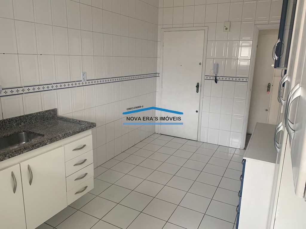 Apartamento em São Vicente, no bairro Itararé