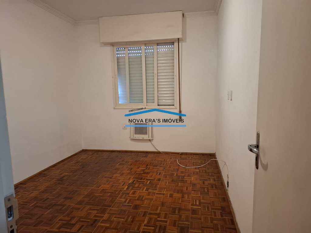 Apartamento em São Vicente, no bairro Itararé
