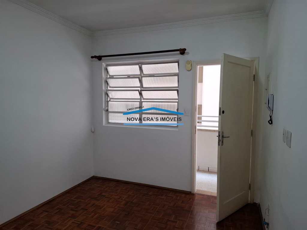 Apartamento em São Vicente, no bairro Itararé