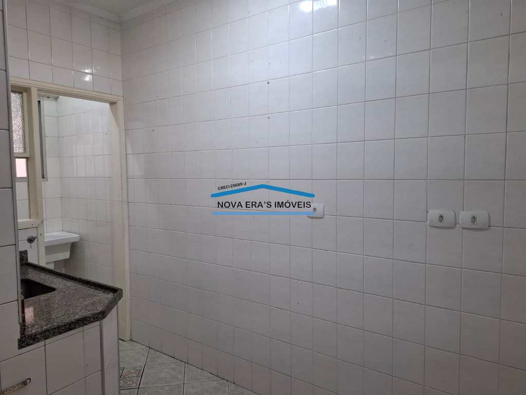Apartamento em São Vicente, no bairro Itararé