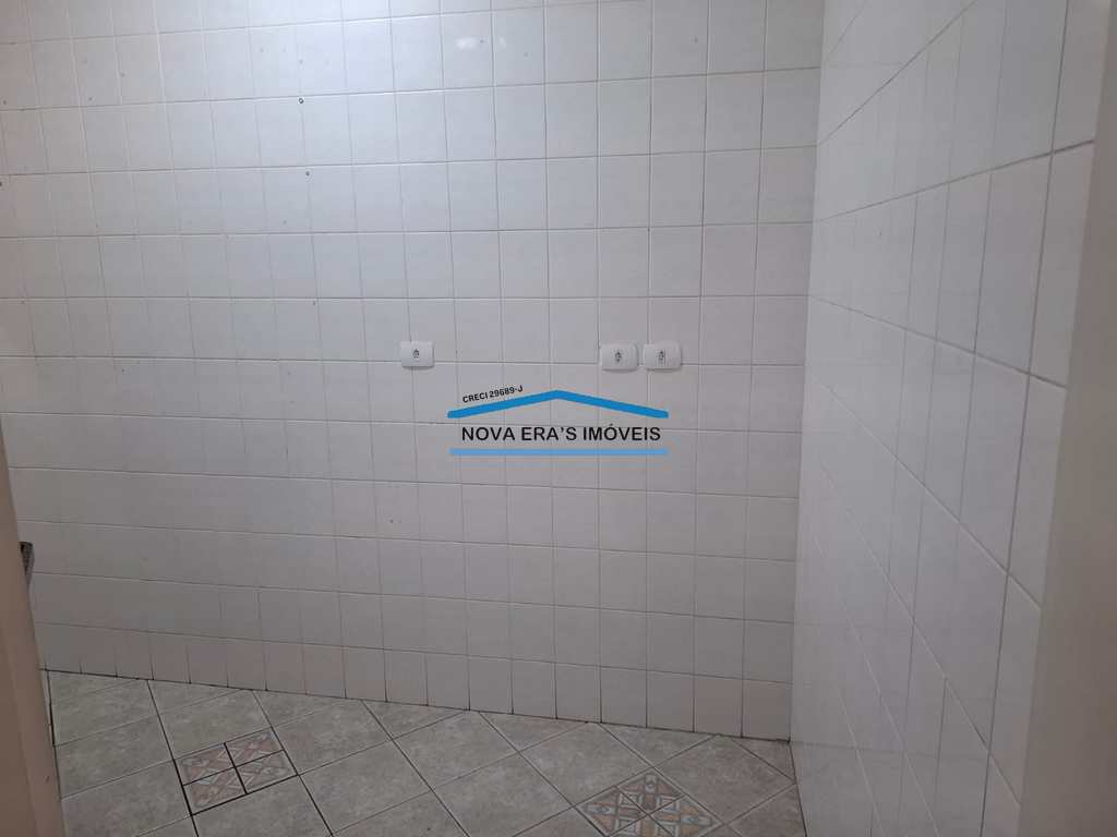 Apartamento em São Vicente, no bairro Itararé