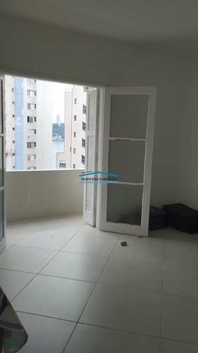 Apartamento, código 644 em São Vicente, bairro Centro