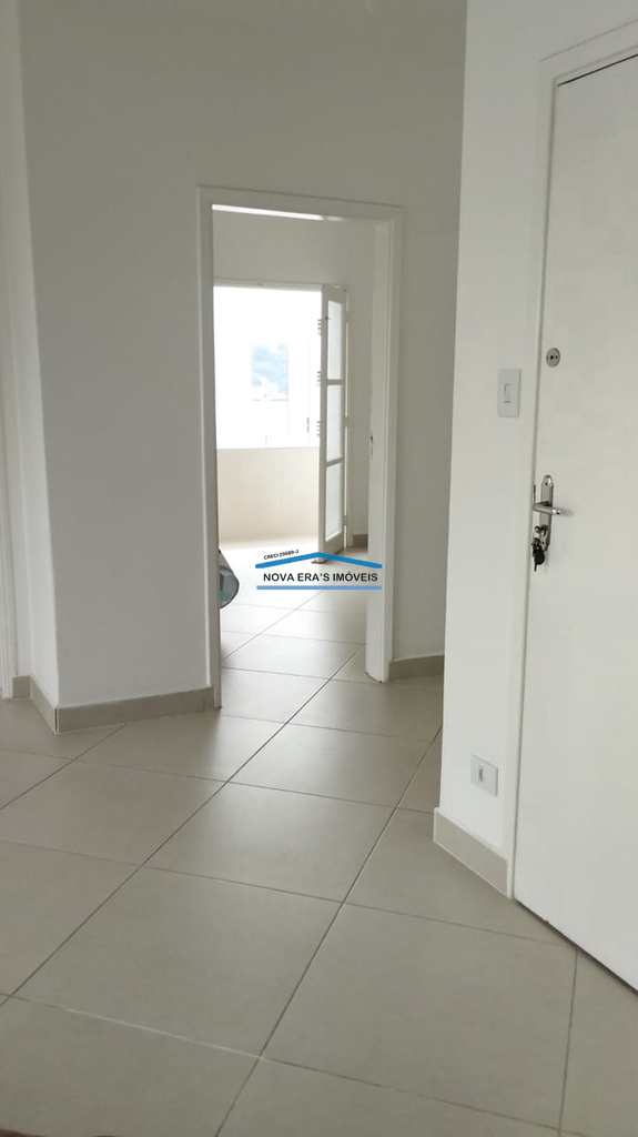 Apartamento em São Vicente, no bairro Centro