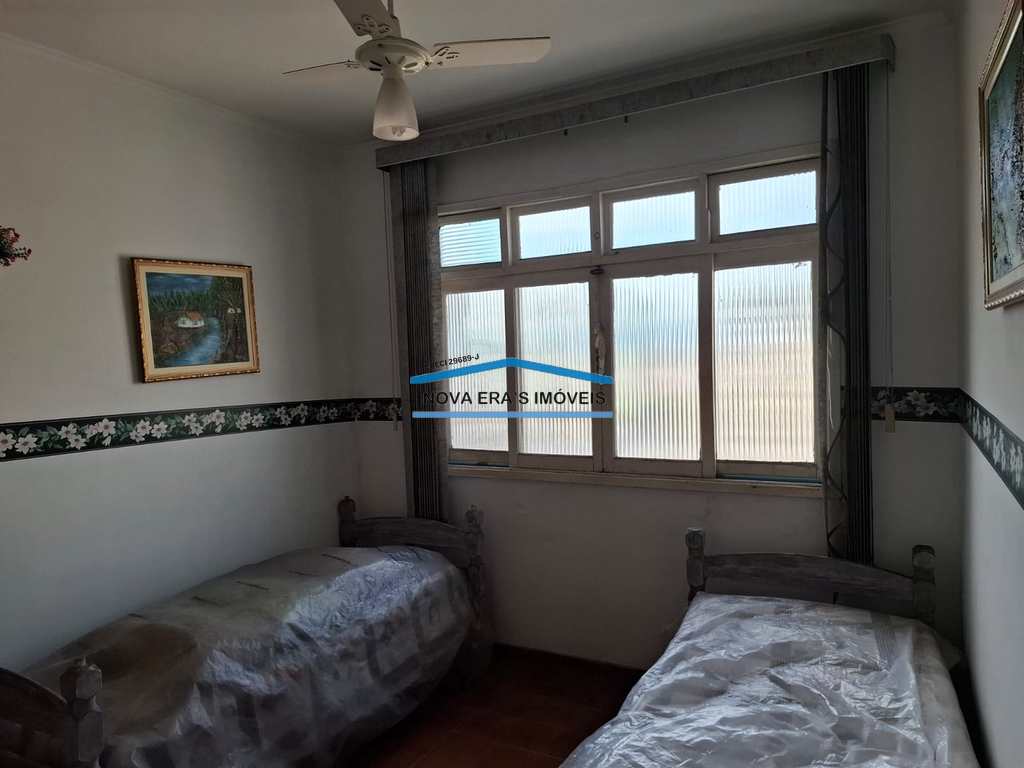 Apartamento em São Vicente, no bairro Itararé