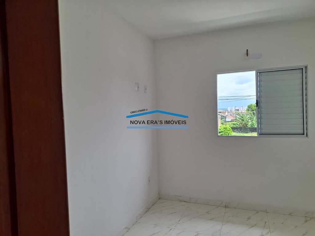 Apartamento em São Vicente, no bairro Parque São Vicente