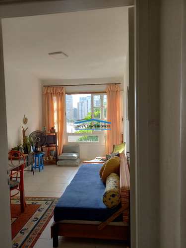 Apartamento, código 661 em São Vicente, bairro Centro