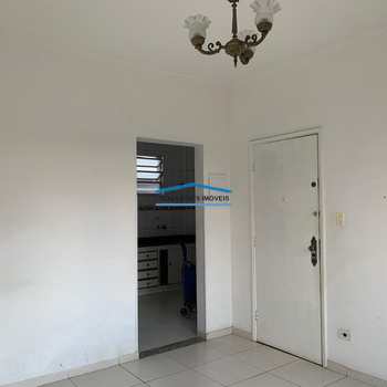 Apartamento em São Vicente, bairro Itararé