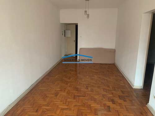 Apartamento, código 675 em São Vicente, bairro Itararé