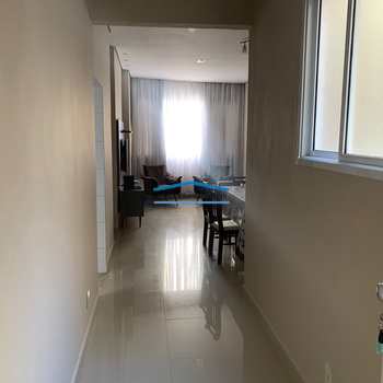 Apartamento em São Vicente, bairro Centro