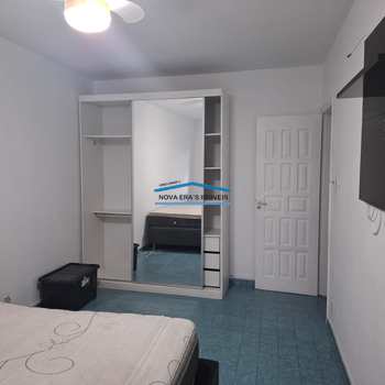 Apartamento em São Vicente, bairro Itararé