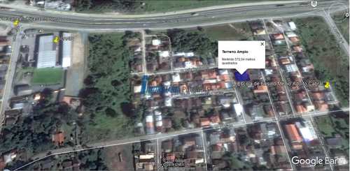 Casa, código 16 em Balneário Piçarras, bairro Santo Antônio