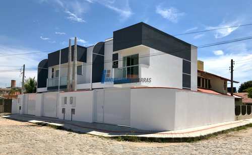 Sobrado de Condomínio, código 58 em Balneário Piçarras, bairro Centro