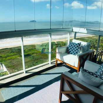 Apartamento em Balneário Piçarras, bairro Itacolomi